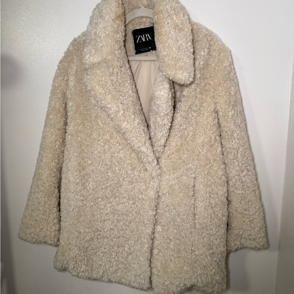 Zara Women's Soft Cream Teddy Jacket